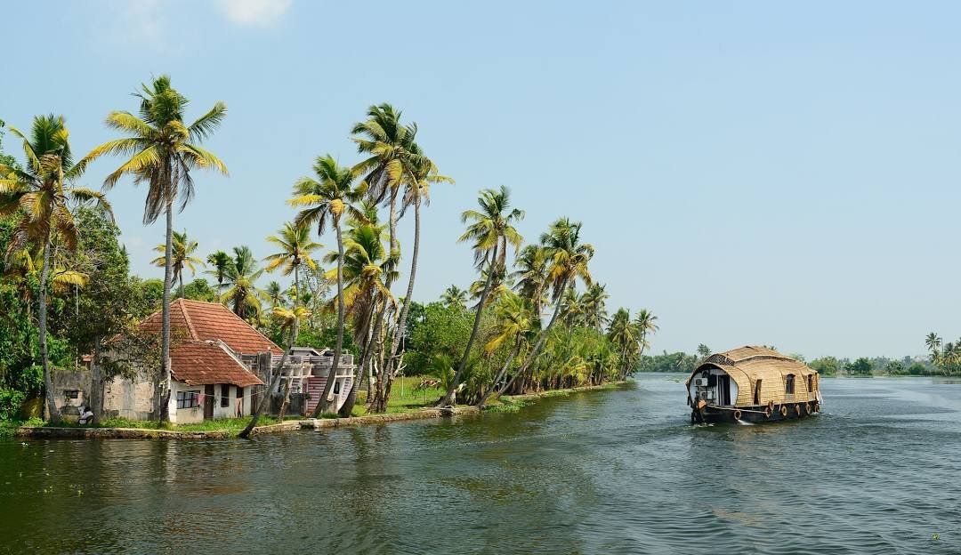 Kerala Tour Package (5N/6D)